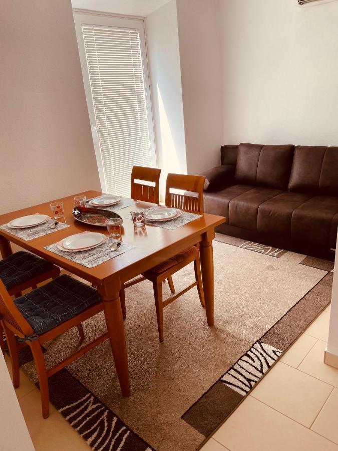 Blue Sky Apartment Koper Bagian luar foto