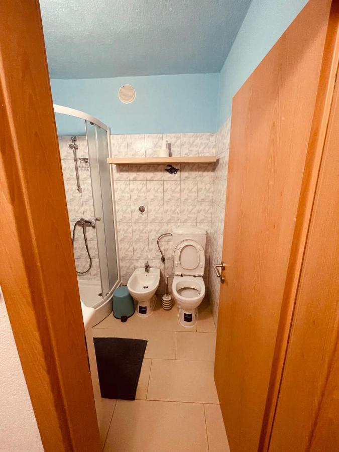 Blue Sky Apartment Koper Bagian luar foto