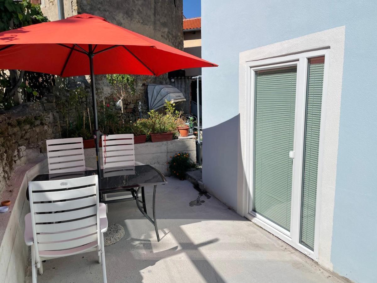 Blue Sky Apartment Koper Bagian luar foto