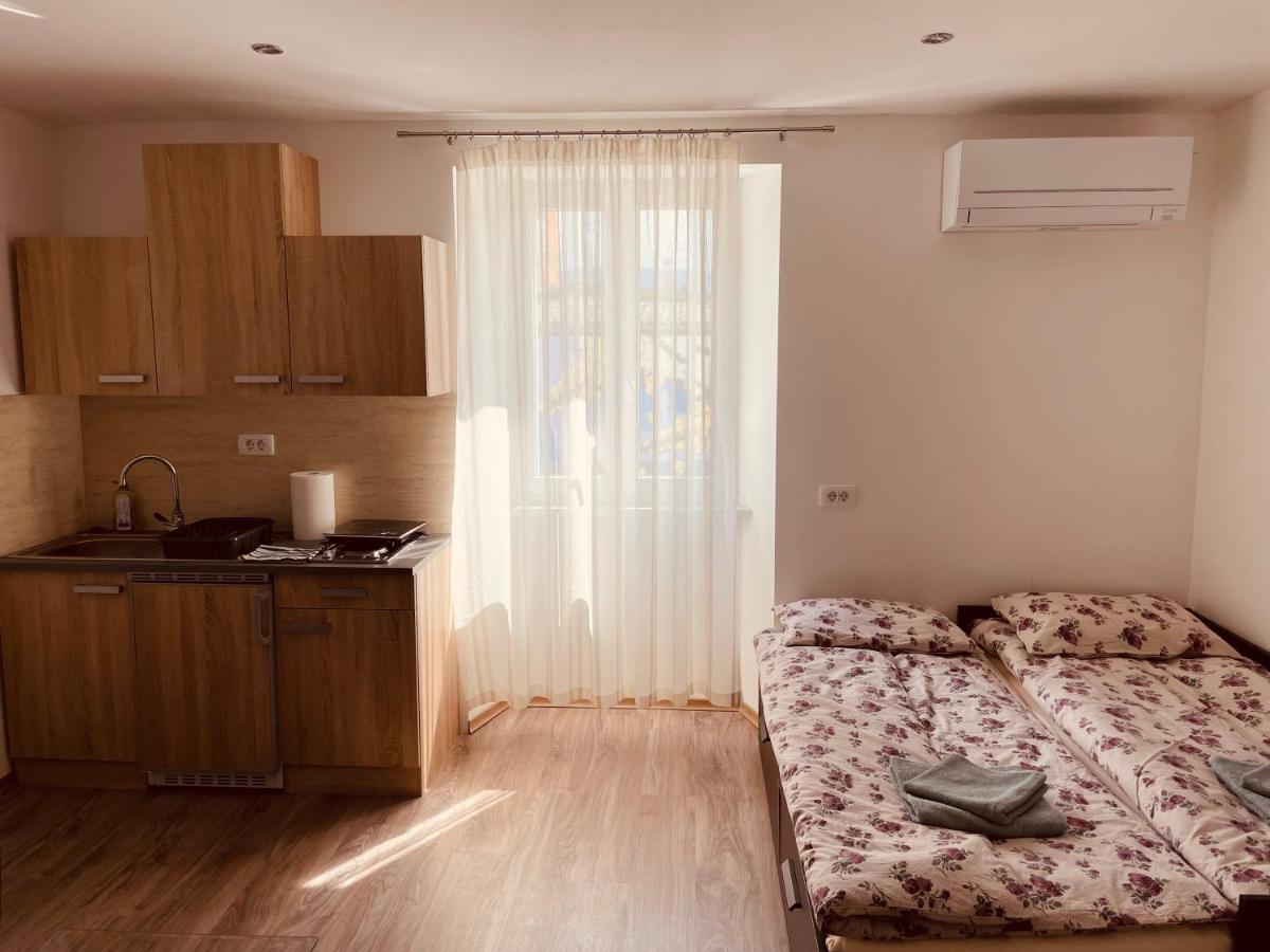 Blue Sky Apartment Koper Bagian luar foto